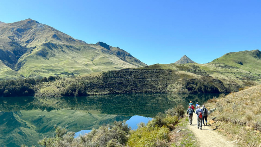 1 moke lake new zealand