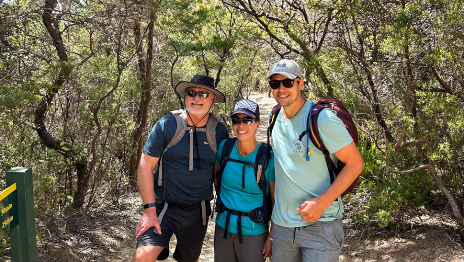 10 hiking able tasman national park2