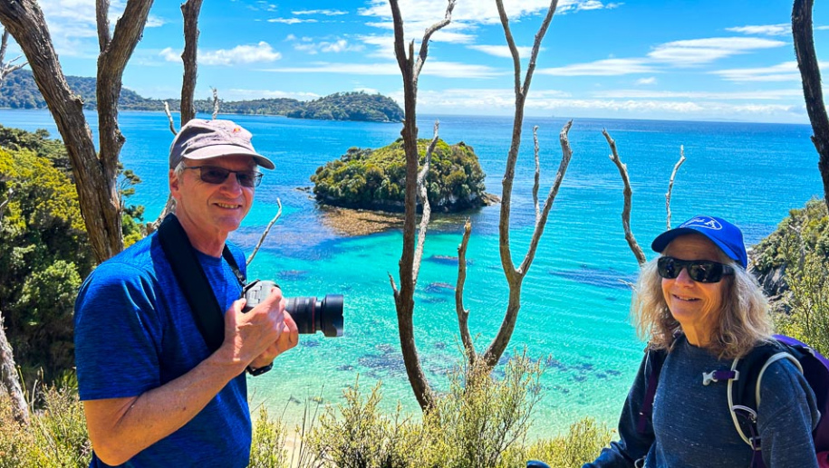 4 couple exploring the Rakiura Track2