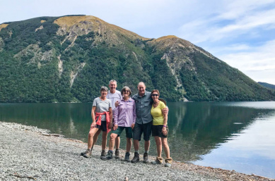 8 guests at lake rotoiti