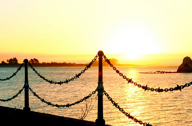 Nelson sunset zoomed